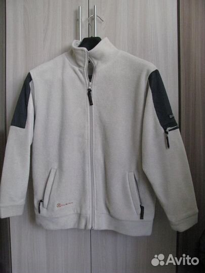 Кофта флисовая размер М