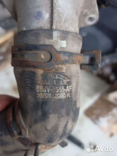 Корпус термостата Land Rover 3