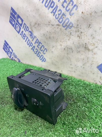 Блок управления светом Ford Fusion хэтчбек 1.4