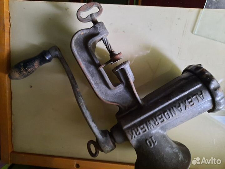 Мясорубка антикварная