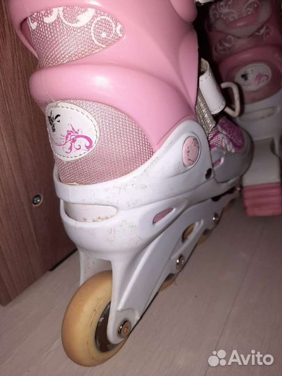 Роликовые коньки и защита