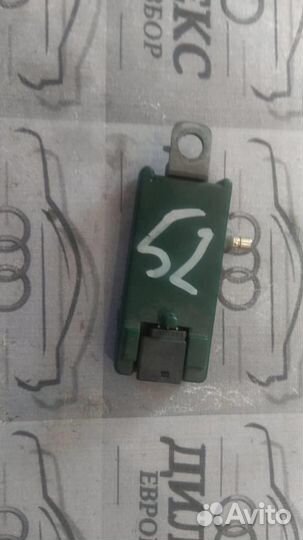 Усилитель антенны VW Touareg 2002-2010