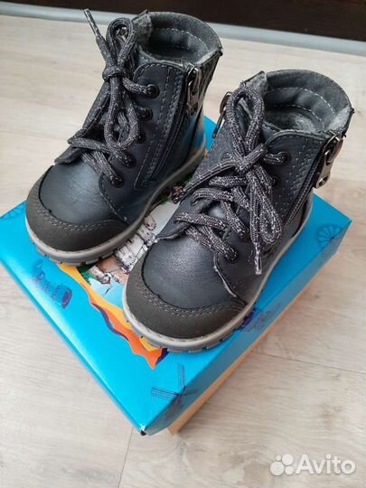 Ботинки демисезонные