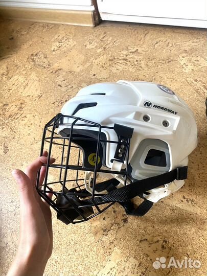 Хоккейный шлем детский