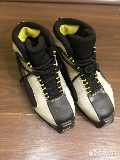 Лыжные ботинки fischer 38 размер