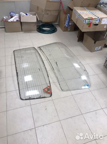 Стекло заднее газ 24