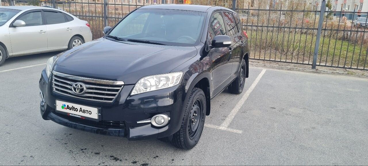 Toyota RAV4: фото владельца