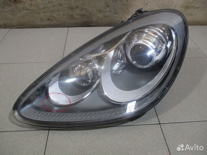 Фара левая Porsche Cayenne 2 (92A)