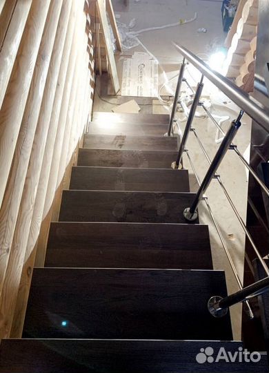 Лестница из листового металла