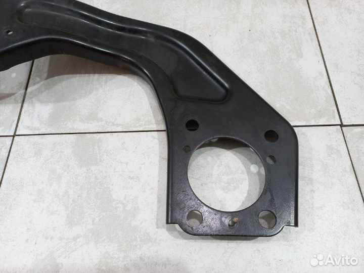 Балка передняя Audi S4 B7 BBK 2005