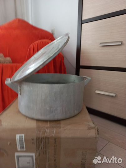 Кастрюля алюминиевая бу