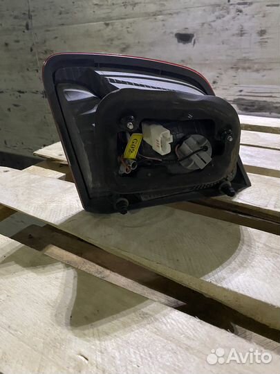 Фонарь задний левый, правый на KIA sorento