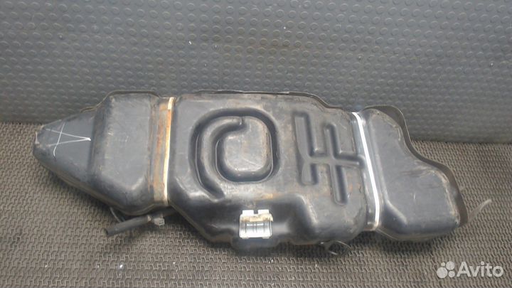 Бак топливный Lincoln Navigator, 2003