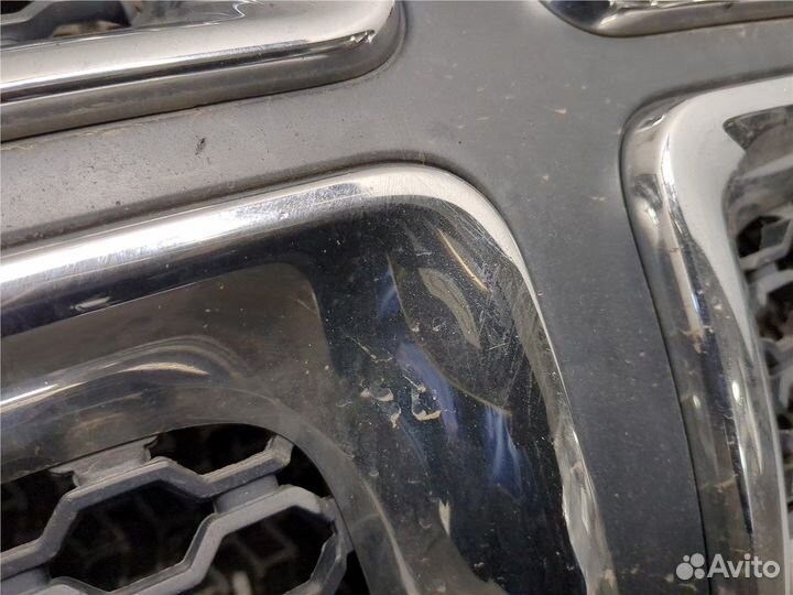 Решетка радиатора Dodge Durango, 2013