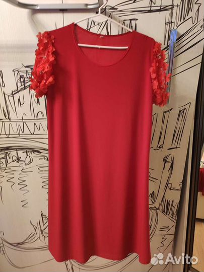 Платье женское новое 46-48