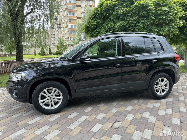 Volkswagen Tiguan 2.0 AT, 2012, 150 000 км