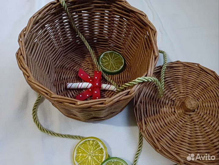 Корзина для хранения с крышкой