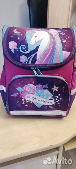 Рюкзак школьный