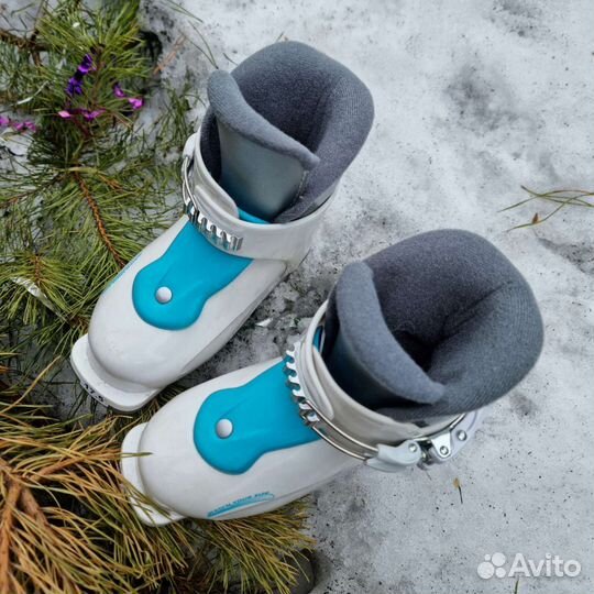 Горнолыжные ботинки детские 17.5