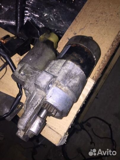 M000T90981 Стартер бу Мазда 3 LF 2.0 L813