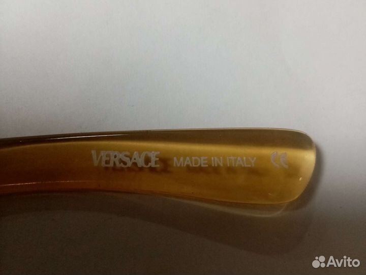 Солнцезащитные очки женские брендовые