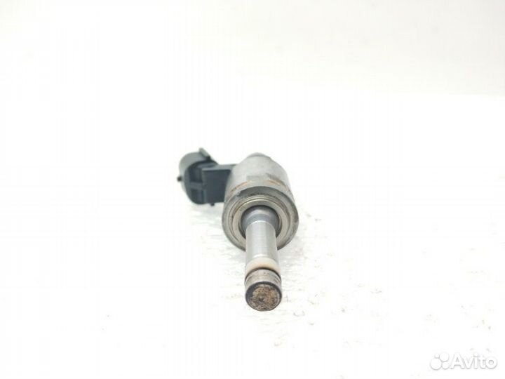 Форсунка топливная Mazda 3