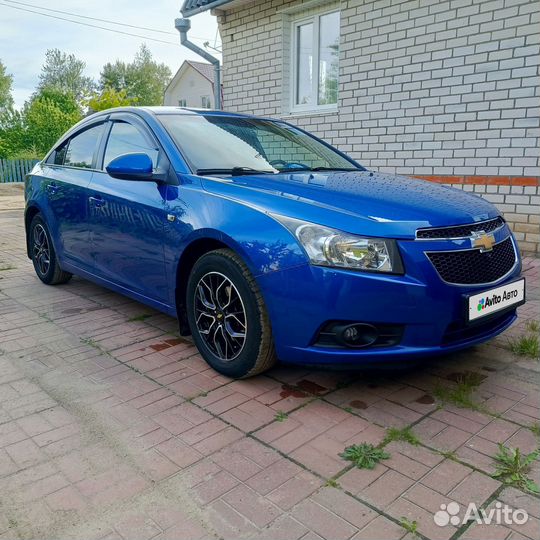 Chevrolet Cruze 1.8 МТ, 2011, 157 000 км