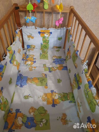 Детская кроватка