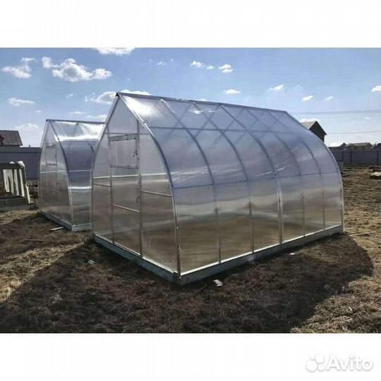 Теплицы от производителя с поликарбонатом