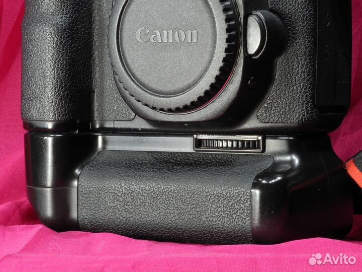 Батарейный блок для Canon EOS 20D-50D BG-E2N