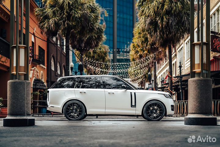 Кованные диски R24 на Land Rover Range Rover