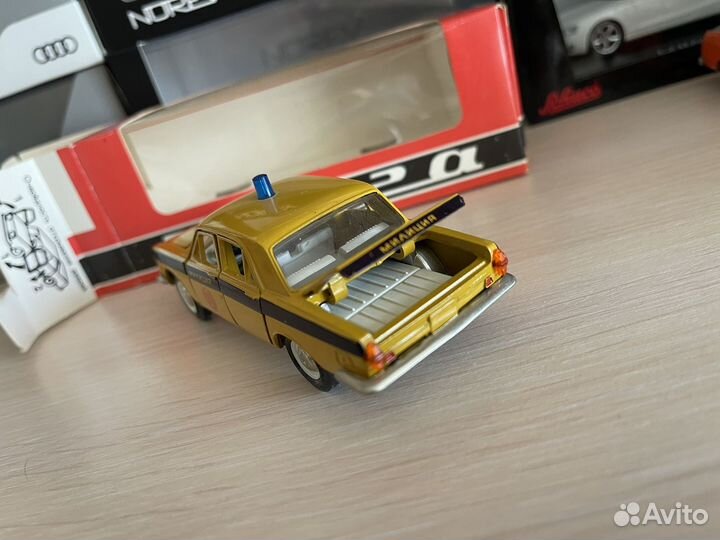 Модель СССР волга газ 24 гаи 1/43