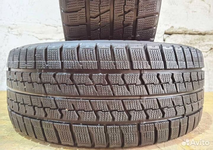 Goodyear Ice Navi Zea II 215/45 R17 87Q