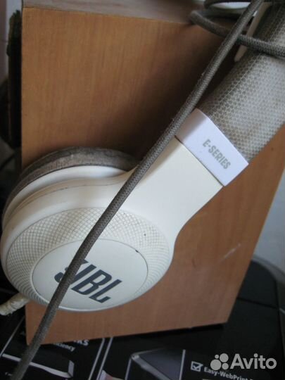 Электроника нерабочая пакетом