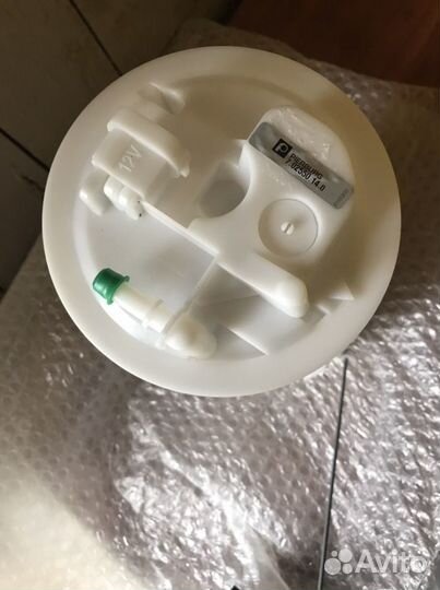 Топливный насос в сборе на Renault