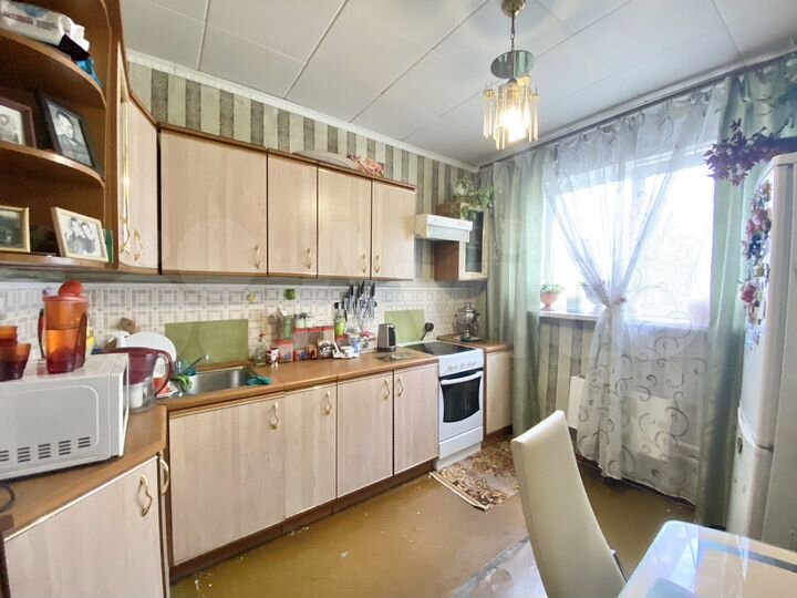 2-к. квартира, 52 м², 3/5 эт.