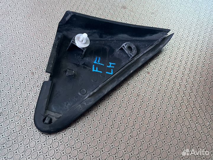 Уголок зеркала Ford Fusion 2006 1.4