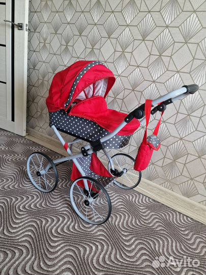 Коляска для кукол