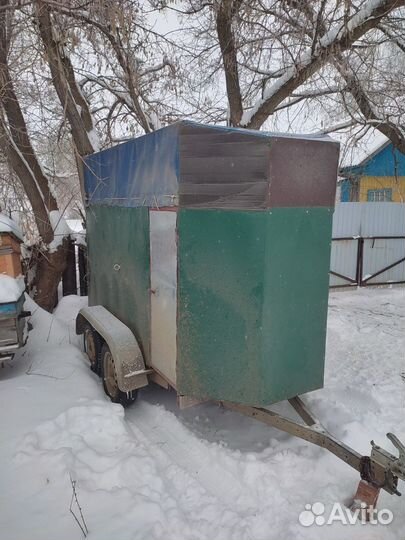 Прицеп коневозка