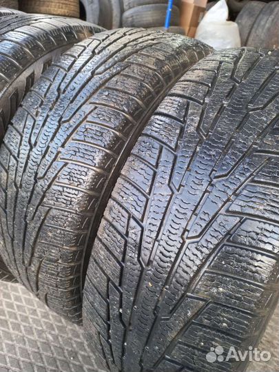 Nokian Tyres Hakkapeliitta R 215/65 R16