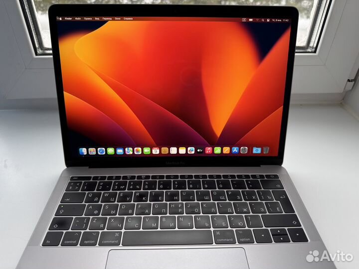 Ноутбук Apple MacBook Pro A1708