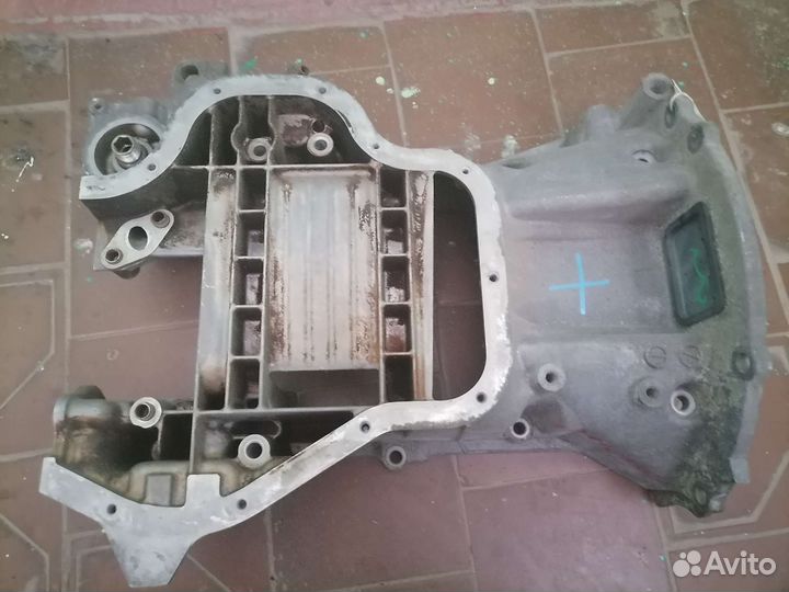 Крышка двигателя нижняя rav4, 2, 2.0ат(150лс)