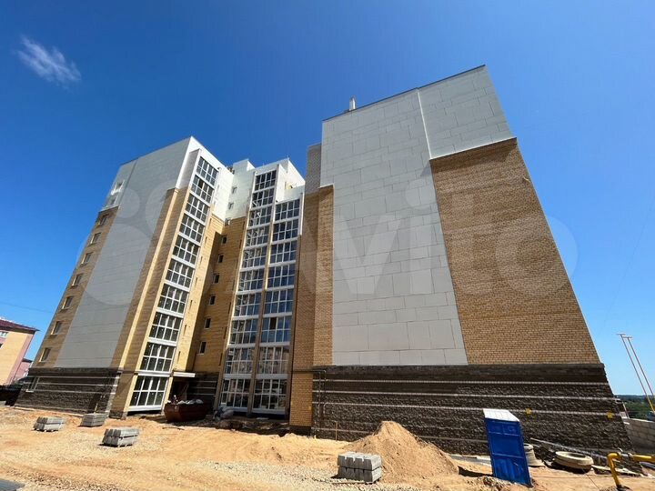 1-к. квартира, 53,3 м², 1/10 эт.