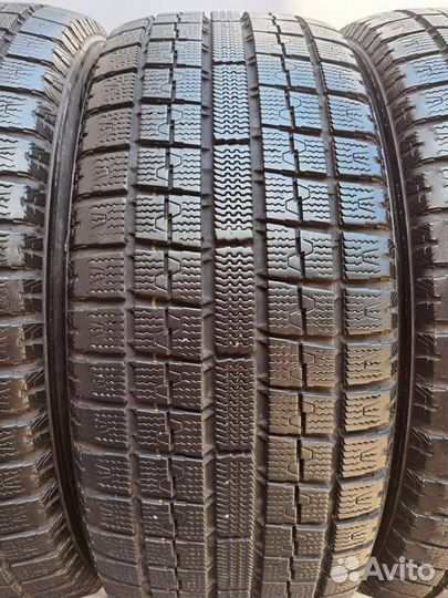 Toyo Garit G5 215/45 R17 87Q