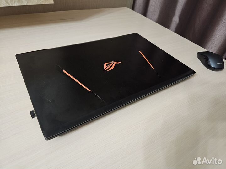 Asus Rog 17