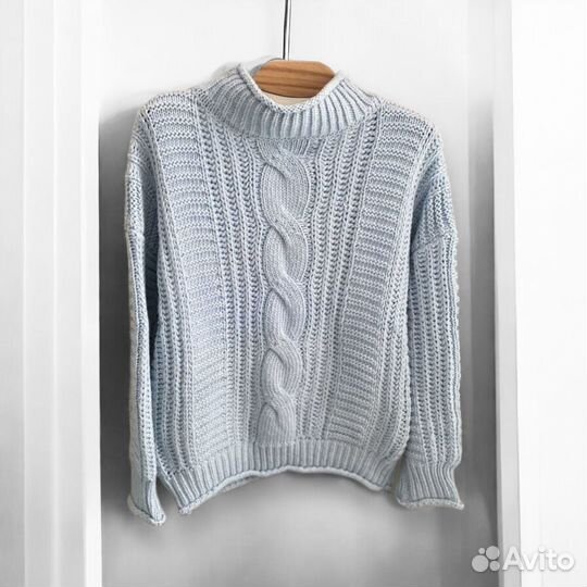 Свитер