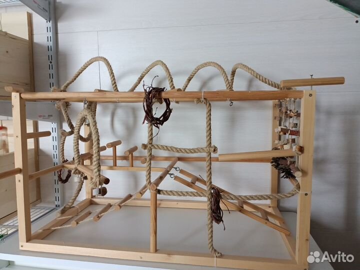 Стенд для попугая