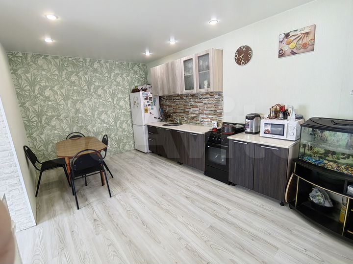 Дом 182 м² на участке 5,2 сот.