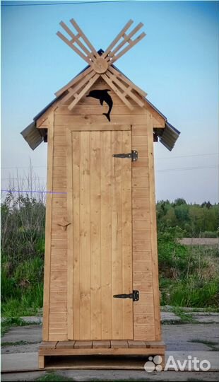 Уличный туалет деревянный ELE1008