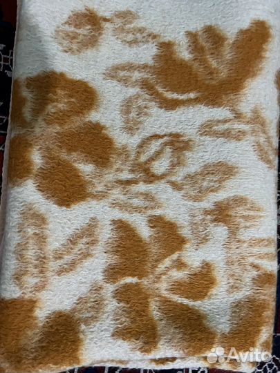 Одеяло шерстяное